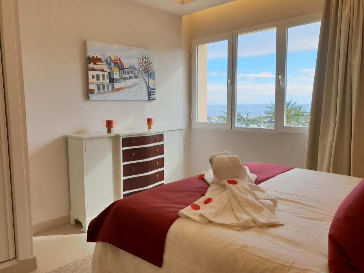 Apartament Fantastic In Front Of The Sea & Marina