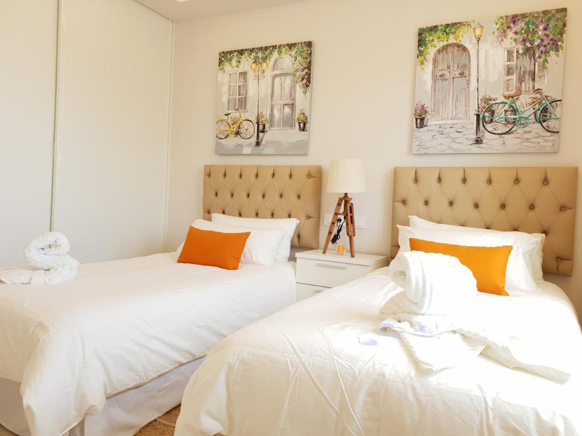 Apartament Fantastic In Front Of The Sea & Marina *